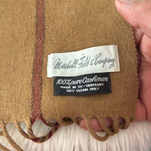 Marshall Field & Company 100% Cashmere Brown and Tan Plaid Scarf - Picture 4 of 7